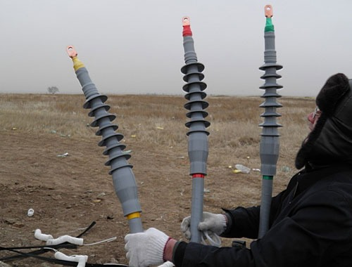 Como instalar kits de terminação de cabo MT com acessórios retráteis a frio